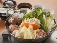福岡と言えば「博多水炊き」
7時間炊き込んだ白濁スープです♪
鶏の旨みが凝縮された博多水炊きをぜひ♪　