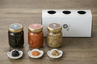 ■黒毛和牛肉味噌100g
■玄海産海苔佃煮100g
■特製ほぐし明太子100g