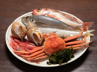 「のど黒」をはじめとした富山の新鮮な魚介類