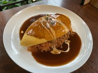 1500円

Omelet rice Demi-glace sauce