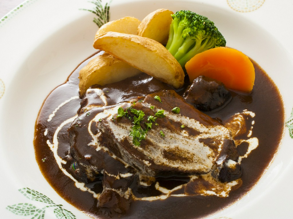 トロトロにとろける『牛ホホ肉の赤ワイン煮』セット