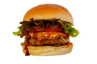 厚肉＋目玉焼＋たっぷり野菜のモーニングバーガー。※ドリンクポテトセット：900円（S3）