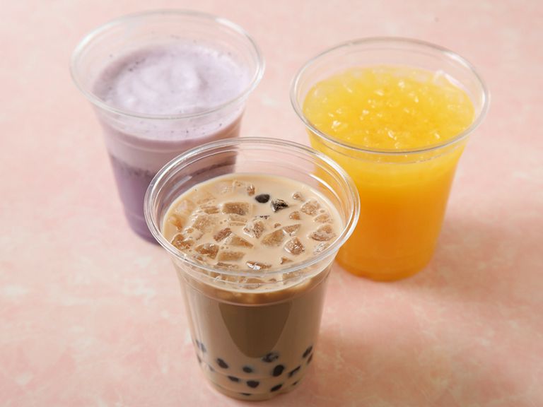 作りたてのフルーツジュースが、喉を心地よくうるおします