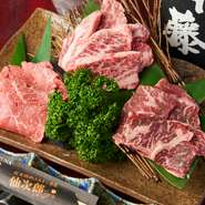 ＜おすすめ＞仙次郎が自信をもっておすすめする厳選された、カルビ、ロース、ハラミの3品盛り。迷ったらこちらで。