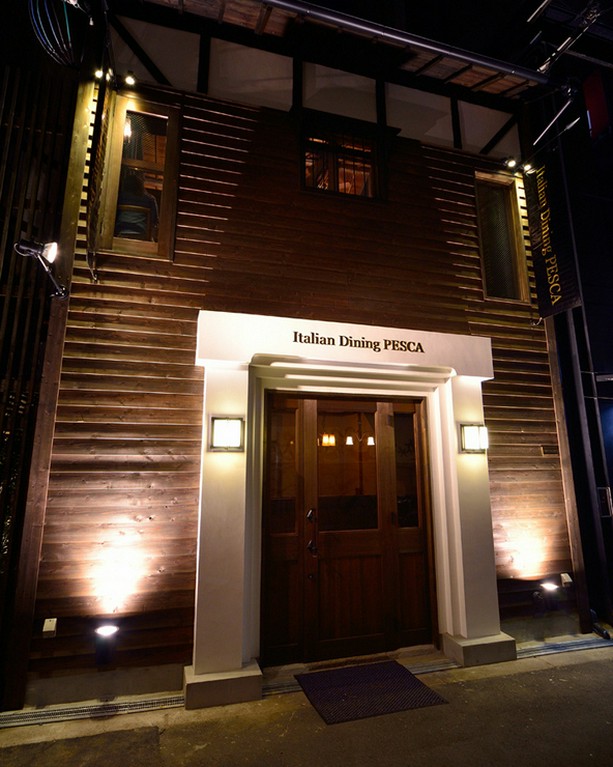 【雰囲気バツグン】木の温もりが心地良く、お寛ぎいただけます。