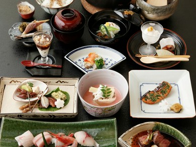 【新年会】厳選食材使用。舌の肥えた大人のための贅沢コース