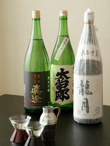 リーズナブルな価格でも美味しいお酒をご用意しております