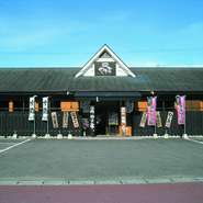 人気を集めているのが、390円～焼肉を楽しめる“サンキューまつり”。ランチ時なら『39（サンキュー）牛カルビ』100gにごはんがついて、500円。180円プラスするごとに、カルビを50gアップすることも可能です。