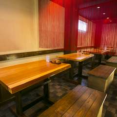  テーブル席（最大35名程度）