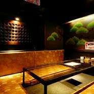 ４～１０名用の個室やペアシートなど幅広いニーズにお応えした空間となっております
ご家族連れ・仲間同士・カップルなど多くの方に満足いただけます