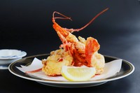 脱皮伊勢海老の唐揚げ
数量限定です。