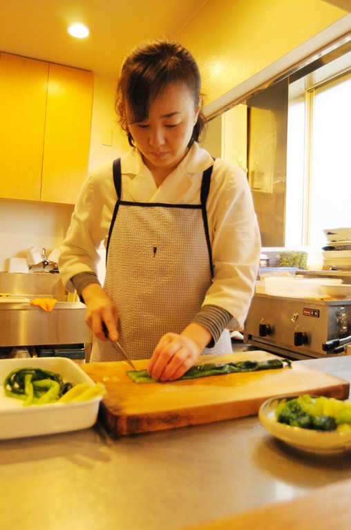 食材は関東のものが中心、地産地消を心がけています