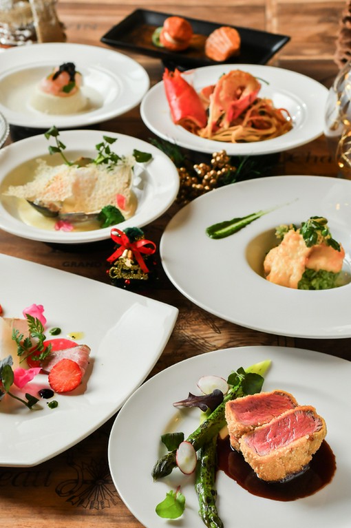 旭川の夜景を眺めるPrimoPiattoのXmasディナー