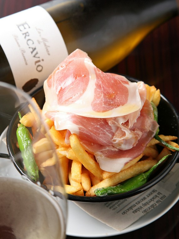 生ハムは一度は味わっていただきたい【Mira！】の自慢メニュー