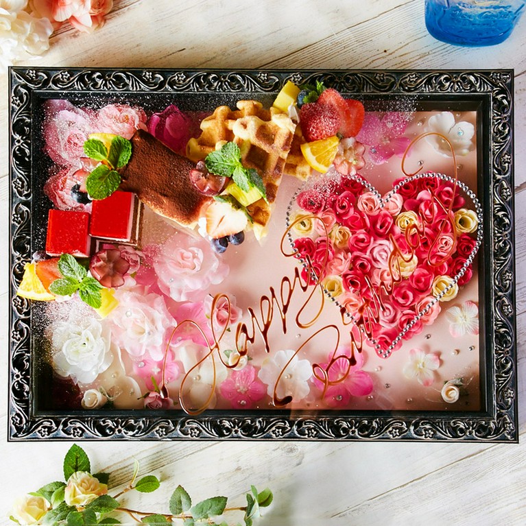 《NEW OPEN》お誕生日・記念日に最適！特製ホールケーキを贈呈