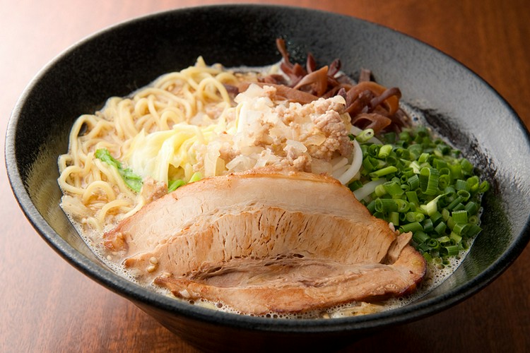 九州らあめん どん きさろく 八柱店 松戸/ラーメン | ヒトサラ