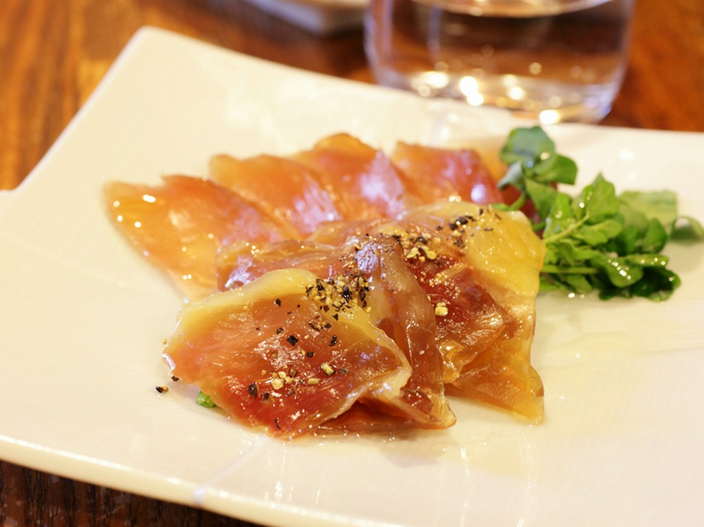 肉の旨みをギュッと凝縮した『自家製パンチェッタ盛り合わせ』