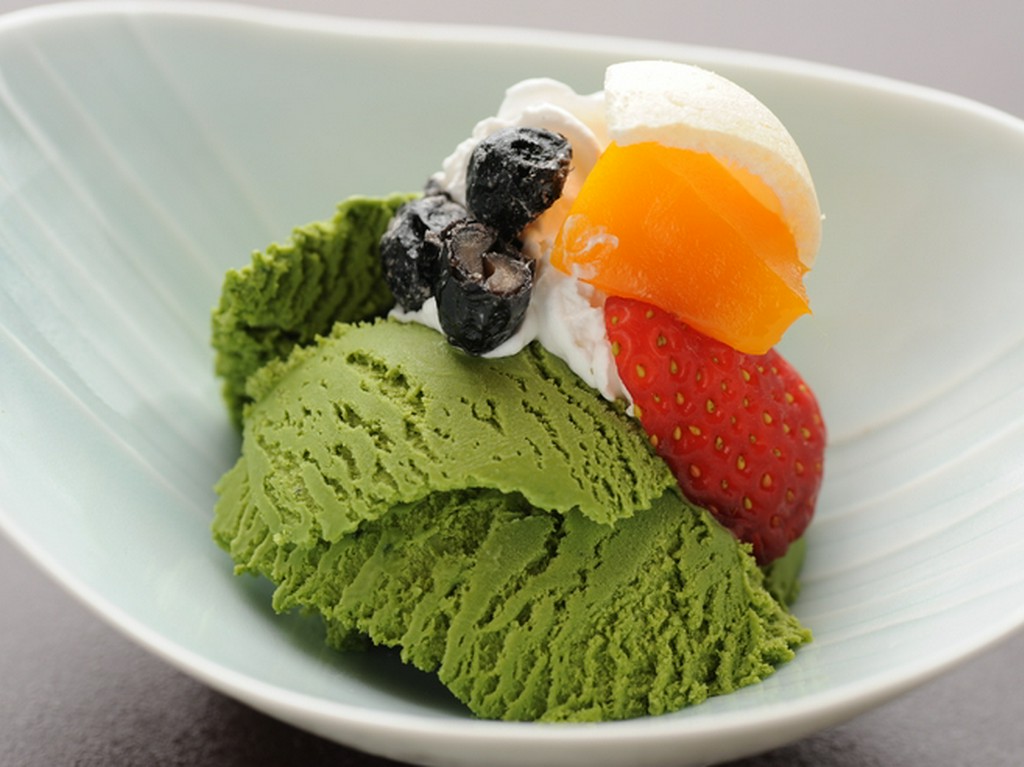 甘味も全て手づくり。濃厚な抹茶のアイスクリーム