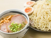 あっさりした美味しさ『平麺つけそば』