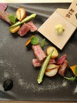 肉の旨みをシンプルに味わう『和牛サーロイン』