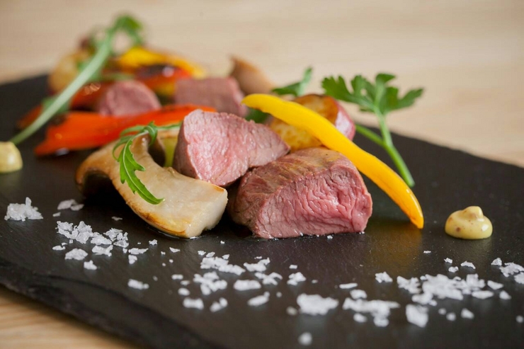 [Natal 2025] Hidangan mewah 7 hidangan yang menampilkan sirloin Wagyu dan lobster + satu minuman