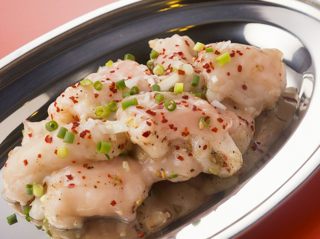 素材の旨味がダイレクトに味わえる『塩ホルモン』