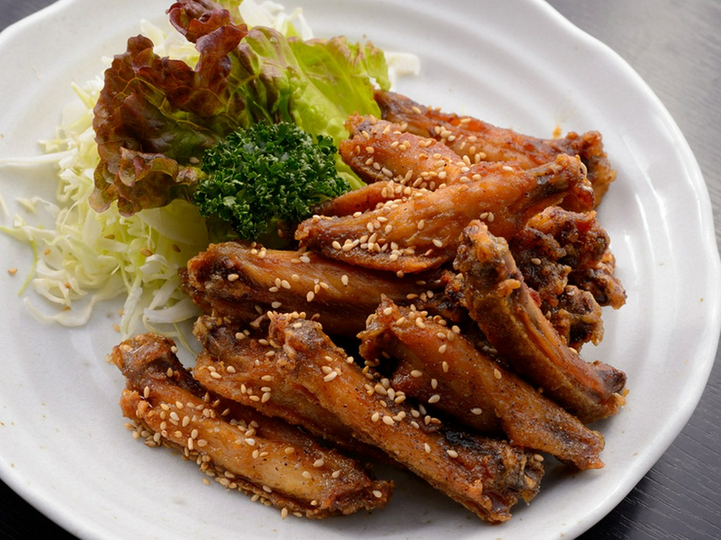 ビールのお供に『手羽の香味揚げ』