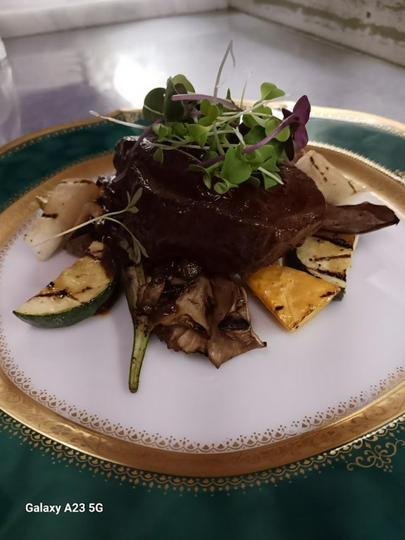 2名様から承ります。デートや記念日に◎