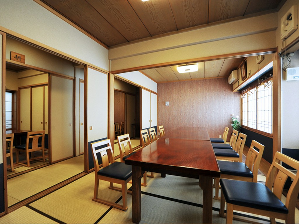 2Fは宴会に最適な足元ゆったりのお座敷