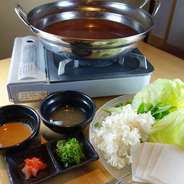 (お料理のみ８500 円/飲み放題付１０000円)
※花束ケーキご用意出来ます。２５００円から
※写真はイメージです
※2名様～要前日ご予約