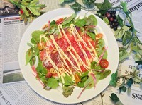 マグロと相性が良いマヨネーズとアクセントになるフライドガーリック。
お酒がすすみます。