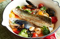 魚介類と野菜のダシが絶妙にマッチしたスープは病みつきになること間違いなし。