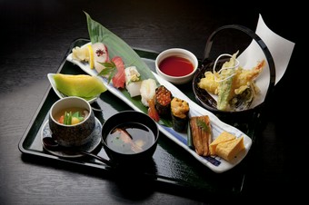 いろいろ食べたい人におすすめな『すし膳』