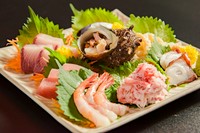 刺身盛り合わせ