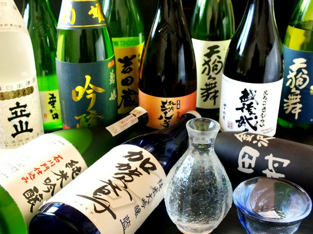 他ではなかなか飲めない、地酒・焼酎も豊富に取り揃えております