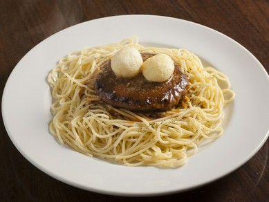 牛肉の美味しさが口の中に広がる『ハンバーグスパゲッティ』