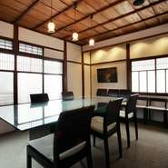 ランチのセットメニュー

=============================



店頭でのみ

【セ ッ ト】 

メニュー （2800・2300・1500）

も 御用意 している 日 も御座います。



=============================
