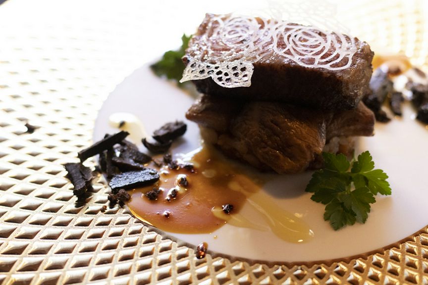 事前にご相談、何度でも打ち合わせ可能です。
最高のサプライズをお手伝いさせて頂きます。
お花代込み