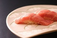 まぐろ、いくら、さば、さより、やりいか、赤いか、穴子、かんぱち