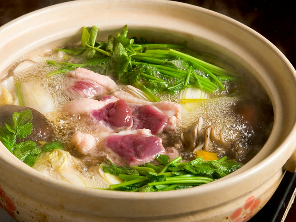 身も心も暖まる滋味『名物鴨なべ』