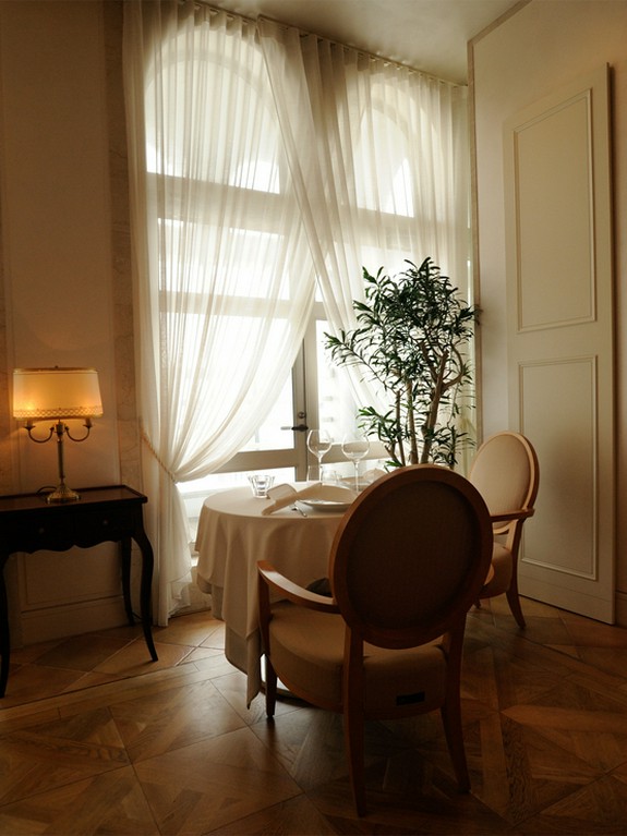 五感で料理を感じるための空間があります