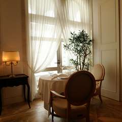 五感で料理を感じるための空間があります