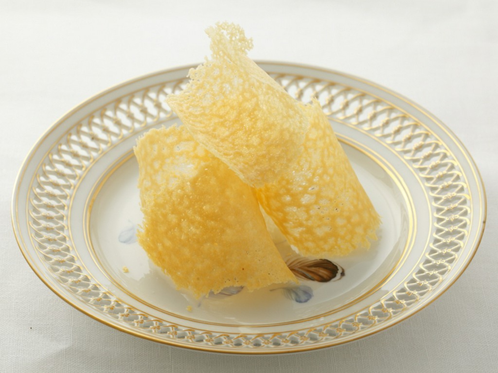 パリパリした触感が楽しい『パルメザンチーズのクロカンテ』