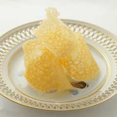 パリパリした触感が楽しい『パルメザンチーズのクロカンテ』