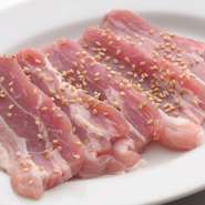 通常の豚バラ肉と比べて、神奈川県産の『豚バラ肉』はしつこさがなく、さっぱりとしたおいしさ。