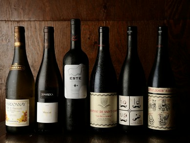 最高級のお肉と一緒に楽しめる『ワイン各種』