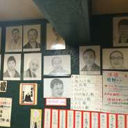 店内に多く飾ってあるので、ご来店の際にはぜひご覧ください！