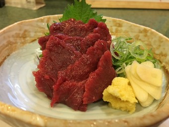 馬刺し（赤身）