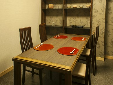 大切な人をお迎えするのにぴったり。趣のある個室