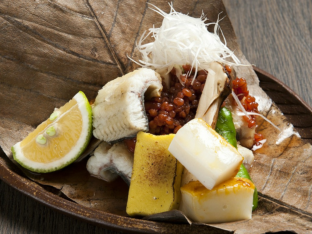 リーズナブルな価格で気軽に楽しめる『葵会席』